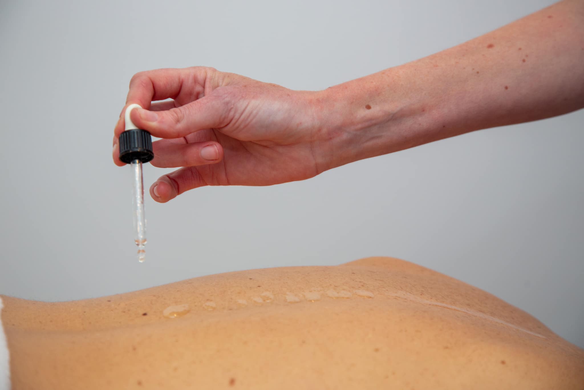 Photo of massage with oil therapy